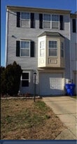 5850 Wolsey Ct in Bryans Road, MD - Building Photo