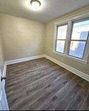 1051 Hunterdon St, Unit 2 in Newark, NJ - Building Photo - Building Photo