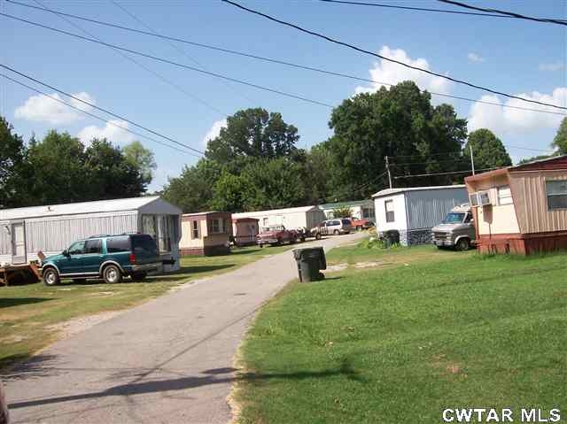 253 Atwood Hwy in Atwood, TN - Building Photo