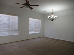 625 N Roanoke Cir in Mesa, AZ - Building Photo - Building Photo