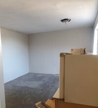 5055 Arvada Way, Unit unit B in Las Vegas, NV - Building Photo - Building Photo