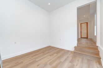 614 N Rampart Blvd, Unit 1 in Los Angeles, CA - Building Photo - Building Photo