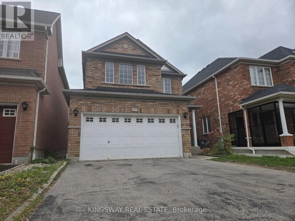 4859 Marble Arch Mews in Mississauga, ON - Building Photo