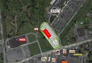 The Square at Bridgeport in Lancaster, PA - Building Photo
