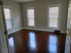 164 South St in Glens Falls, NY - Foto de edificio - Building Photo