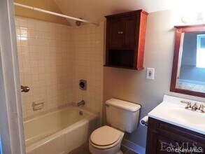 304 Chateau Rive, Unit 304 in Peekskill, NY - Building Photo - Building Photo