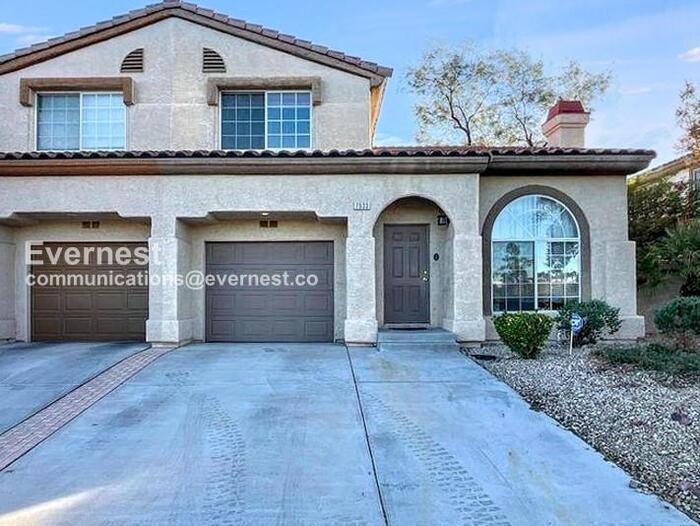 7633 W Allano Way in Las Vegas, NV - Building Photo