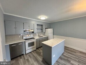 363 E Lancaster Ave in Downingtown, PA - Building Photo - Building Photo