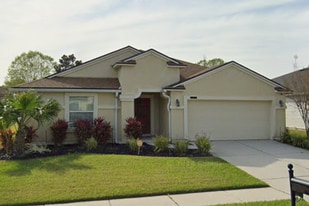 1334 Camp Ridge Ln in Middleburg, FL - Building Photo