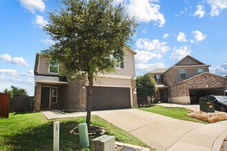6811 Beltran Pass in San Antonio, TX - Building Photo - Building Photo