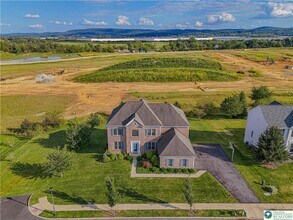 8922 Ash Ln in Breinigsville, PA - Building Photo - Building Photo