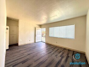 10317-10323 Park Ave in Santee, CA - Building Photo - Building Photo