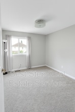 20120 46 Ave NW in Edmonton, AB - Building Photo - Building Photo