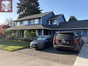 17215 NE 27th Way in Vancouver, WA - Building Photo - Building Photo