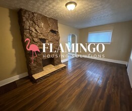 725 Maplehurst Ave in Dayton, OH - Building Photo - Building Photo