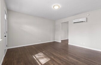 4331 Lazard St, Unit Unit A in Chattanooga, TN - Building Photo - Building Photo