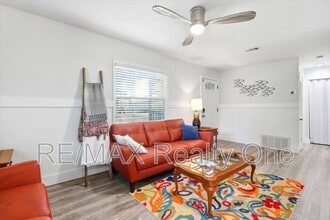 750 NE 2nd Ave in Crystal River, FL - Building Photo - Building Photo