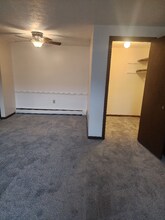 201 Rose Ln St SW in North Canton, OH - Building Photo - Building Photo