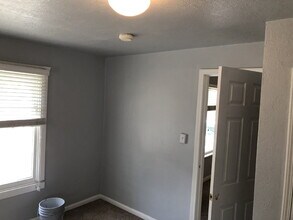 450 E 300 N in Provo, UT - Building Photo - Building Photo