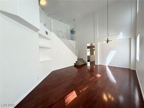 10746 Palliser Bay Dr in Las Vegas, NV - Building Photo - Building Photo