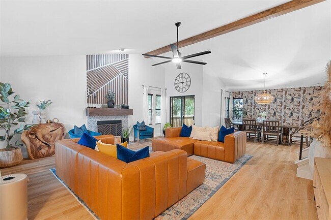 6701 Corpus Christi Dr in Austin, TX - Building Photo - Building Photo