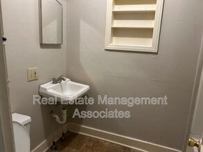 243 Spring St in Griffin, GA - Building Photo - Building Photo