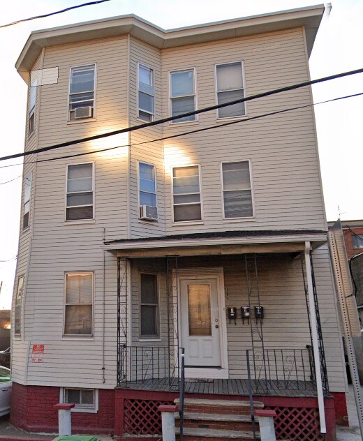 280 McGrath Hwy, Unit 1 in Somerville, MA - Foto de edificio
