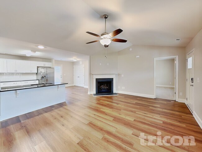 58 Hunter Fox Trail in Angier, NC - Foto de edificio - Building Photo