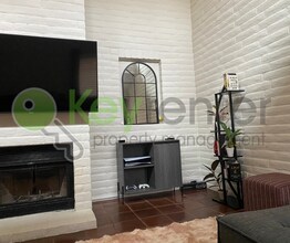 2692 Bradford Way in West Sacramento, CA - Building Photo - Building Photo