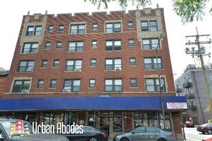 744 W Belmont, Unit A00C in Chicago, IL - Building Photo