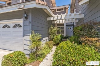 13583 Almond St in Tustin, CA - Building Photo - Building Photo