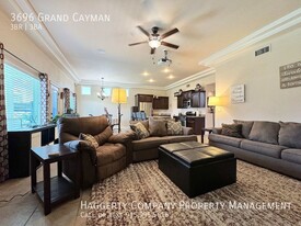 3696 Grand Cayman Ln in El Paso, TX - Foto de edificio - Building Photo