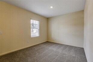 193 Hynes St in Bethlehem, GA - Building Photo