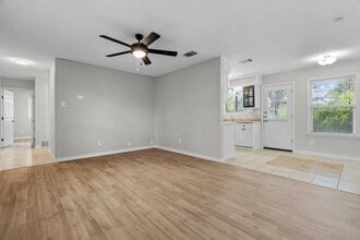 508 Lake Crest Pkwy in Azle, TX - Building Photo - Building Photo