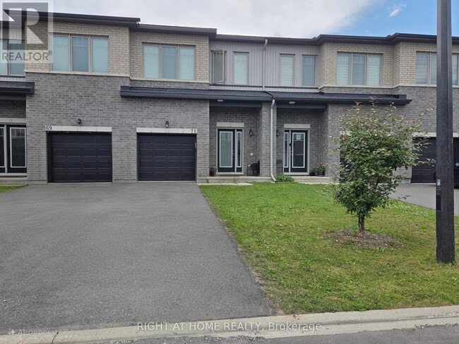 property at 71 Rallidale St