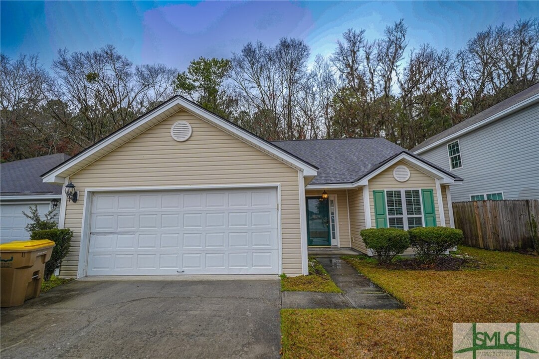 41 Corsair Cir in Port Wentworth, GA - Building Photo