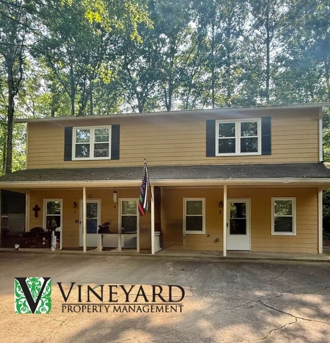 property at 4520 Bartow Carver Rd SE