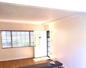 8523 Pickford St, Unit Beverlywood Triplex in Los Angeles, CA - Building Photo - Building Photo