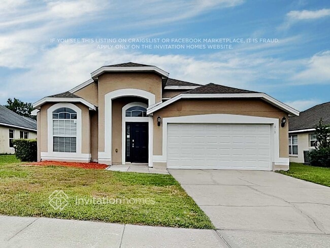 1819 Windsor Oak Dr