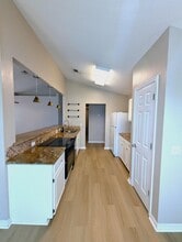 9451 Pine Lily Ct in Navarre, FL - Building Photo - Building Photo
