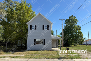 1212 S Franklin St in Muncie, IN - Building Photo