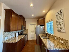 5503 Hiline Rd in Austin, TX - Building Photo - Building Photo