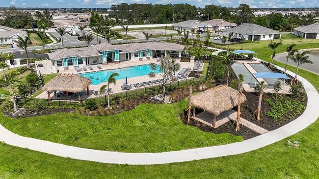 419 Ibiza Lp in Venice, FL - Building Photo - Building Photo
