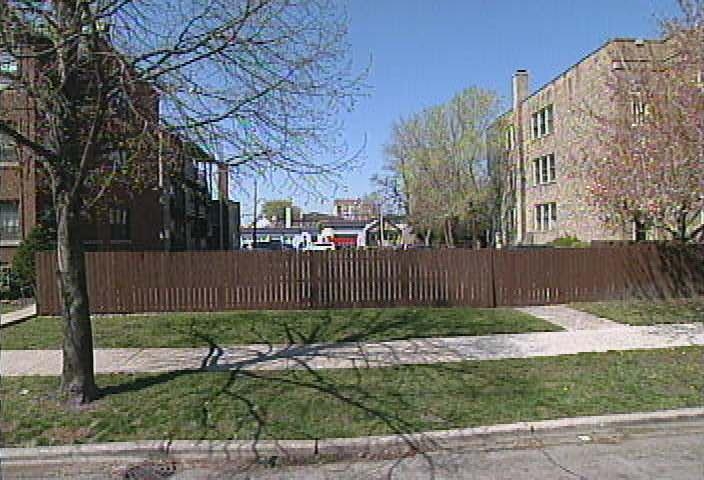 225 S Maple Ave in Oak Park, IL - Foto de edificio