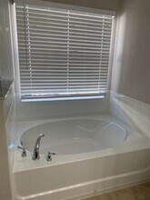 9975 Bishop Creek Way in Punta Gorda, FL - Building Photo - Building Photo