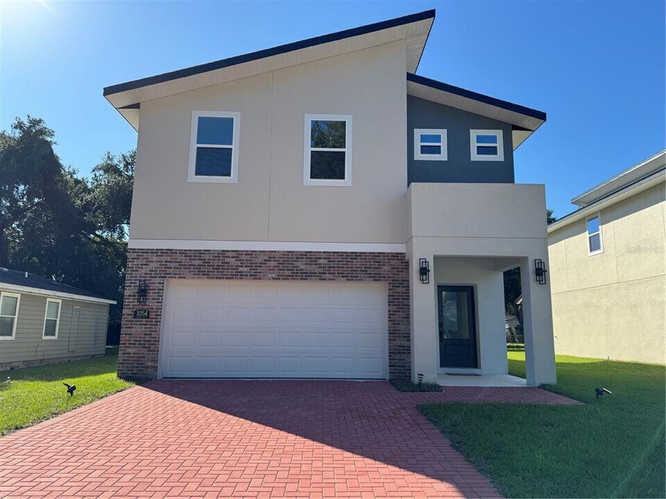 1054 Wilks Ave in Orlando, FL - Building Photo