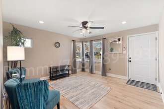 7528 Catalpa Ave in Hammond, IN - Foto de edificio - Building Photo