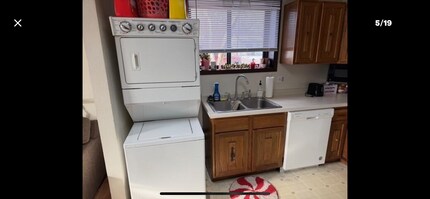 216 S Franklin Ave in Ames, IA - Foto de edificio - Building Photo