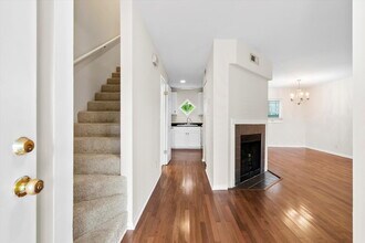 22 Ogier St in Charleston, SC - Building Photo - Building Photo