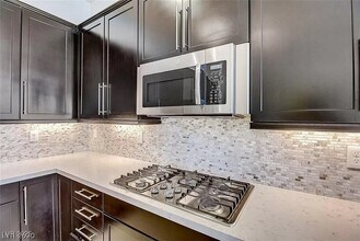 5374 Tierra Faith Ave in Las Vegas, NV - Building Photo - Building Photo